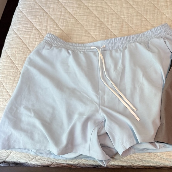 Lululemon Men’s Pool Short 5” Lined – Blue Linen – XXL - Picture 1 of 2